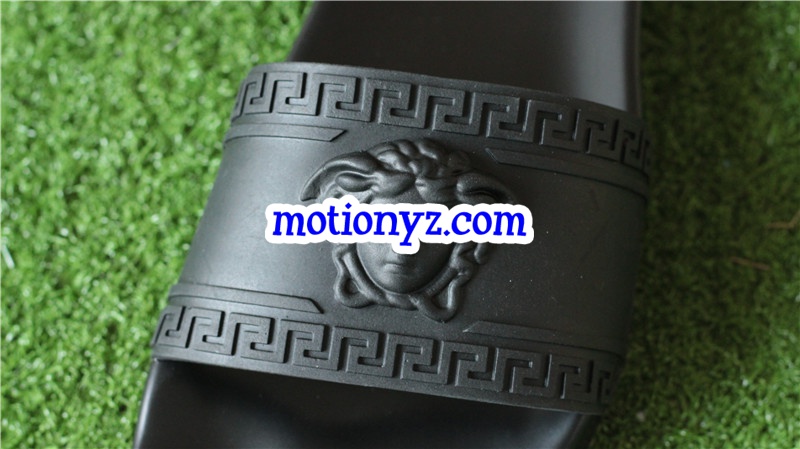 Brand Versace Black Slide